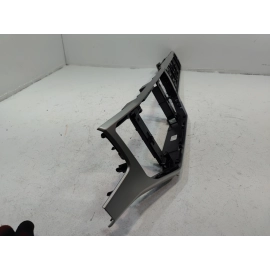 2018-2019 VOLKSWAGEN ATLAS DASH PASSENGER SIDE TRIM COVER W/ AIR VENT GRILLE OEM