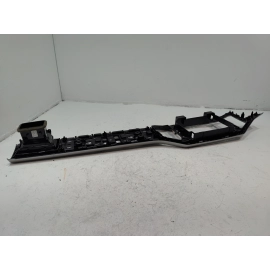 2018-2019 VOLKSWAGEN ATLAS DASH PASSENGER SIDE TRIM COVER W/ AIR VENT GRILLE OEM