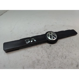 2019 VOLKSWAGEN ATLAS 3.6L V6 IGNITION COIL TRIM COVER OEM