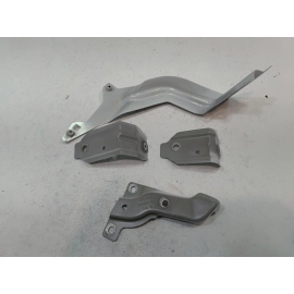 2018-2020 VOLKSWAGEN ATLAS FRONT PASSENGER FENDER REINFORCEMENT BRACKET SET OEM