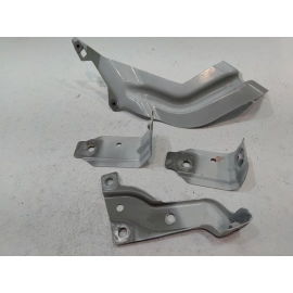 2018-2020 VOLKSWAGEN ATLAS FRONT PASSENGER FENDER REINFORCEMENT BRACKET SET OEM