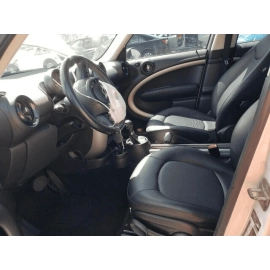 Rear Seat Rail Track Trim Cover OEM Mini Cooper Countryman R60 2011-2016 Rear Seat Rail Track Trim Cover OEM Mini Cooper Countryman R60 2011-2016