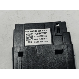 2018-2021 VOLKSWAGEN ATLAS CENTER CONSOLE DUAL 2 USB PORT HUB OEM