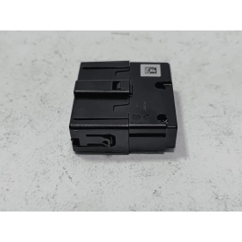 2018-2021 VOLKSWAGEN ATLAS CENTER CONSOLE DUAL 2 USB PORT HUB OEM