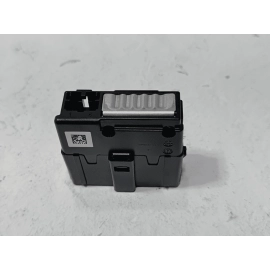 2018-2021 VOLKSWAGEN ATLAS CENTER CONSOLE DUAL 2 USB PORT HUB OEM
