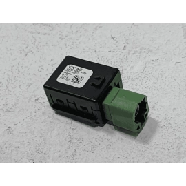 VOLKSWAGEN ATLAS CENTER CONSOLE USB PORT HUB OEM 2018-2021