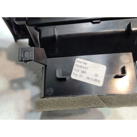 18-2019 VW ATLAS DASH CLUSTER SPEEDOMETER BEZEL W/COLUMN COVER & VENT GRILLE OEM