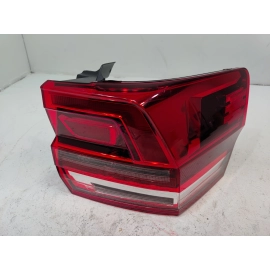2018 - 2020 VOLKSWAGEN ATLAS REAR PASSNGER SIDE OUTER TAILLIGHT LIGHT LAMP OEM