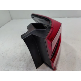 2018 - 2020 VOLKSWAGEN ATLAS REAR PASSNGER SIDE OUTER TAILLIGHT LIGHT LAMP OEM