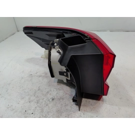 2018 - 2020 VOLKSWAGEN ATLAS REAR PASSNGER SIDE OUTER TAILLIGHT LIGHT LAMP OEM