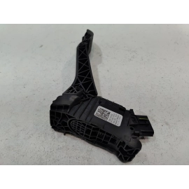 2018-2024 VOLKSWAGEN ATLAS ACCELERATOR GAS THROTTLE TRAVEL SENSOR PEDAL OEM