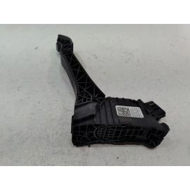 2018-2024 VOLKSWAGEN ATLAS ACCELERATOR GAS THROTTLE TRAVEL SENSOR PEDAL OEM