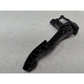 2018-2024 VOLKSWAGEN ATLAS ACCELERATOR GAS THROTTLE TRAVEL SENSOR PEDAL OEM