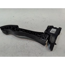 2018-2024 VOLKSWAGEN ATLAS ACCELERATOR GAS THROTTLE TRAVEL SENSOR PEDAL OEM