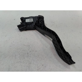 2018-2024 VOLKSWAGEN ATLAS ACCELERATOR GAS THROTTLE TRAVEL SENSOR PEDAL OEM