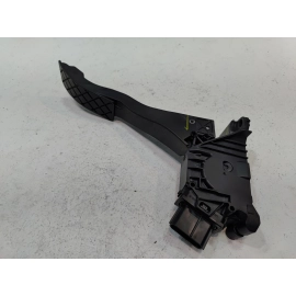 2018-2024 VOLKSWAGEN ATLAS ACCELERATOR GAS THROTTLE TRAVEL SENSOR PEDAL OEM
