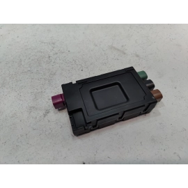 2018-2021 VOLKSWAGEN OEM ATLAS USB HUB DISTRIBUTOR CONTROL MODULE