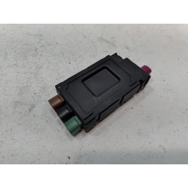 2018-2021 VOLKSWAGEN OEM ATLAS USB HUB DISTRIBUTOR CONTROL MODULE