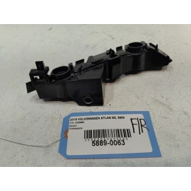 2018-2020 VOLKSWAGEN ATLAS FRONT RIGHT PASSENGER SIDE BUMPER SIDE BRACKET OEM