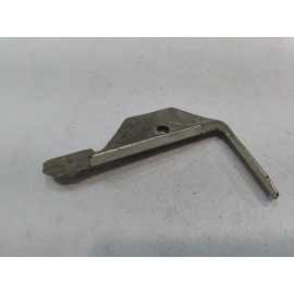 2018-2025 VOLKSWAGEN ATLAS BATTERY HOLD DOWN CLAMP BRACKET SUPPORT OEM