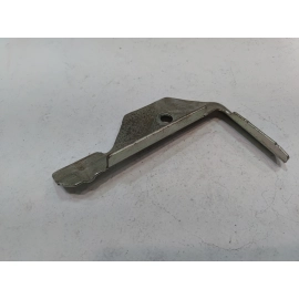 2018-2025 VOLKSWAGEN ATLAS BATTERY HOLD DOWN CLAMP BRACKET SUPPORT OEM