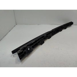 2018-2020 VOLKSWAGEN ATLAS REAR BUMPER CENTER SUPPORT BRACKET OEM