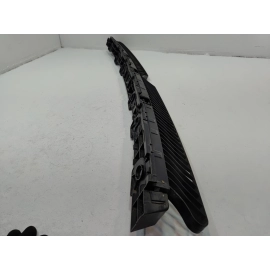 2018-2020 VOLKSWAGEN ATLAS REAR BUMPER CENTER SUPPORT BRACKET OEM