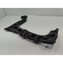 2018-2020 VOLKSWAGEN ATLAS REAR BUMPER RIGHT PASSENGER SIDE BRACKET OEM