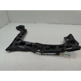 2018-2020 VOLKSWAGEN ATLAS REAR BUMPER RIGHT PASSENGER SIDE BRACKET OEM