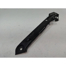 2018-2020 VOLKSWAGEN ATLAS RADIATOR SUPPORT LEFT SIDE UPPER TIE BAR BRACKET OEM