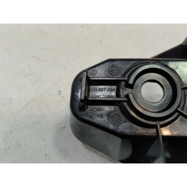 2018-2020 VOLKSWAGEN ATLAS REAR BUMPER RIGHT PASSENGER SIDE BRACKET OEM