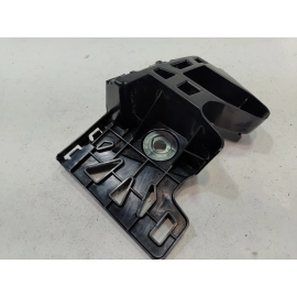 2018-2020 VOLKSWAGEN ATLAS REAR BUMPER RIGHT PASSENGER SIDE BRACKET OEM