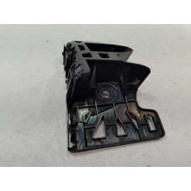 2018-2020 VOLKSWAGEN ATLAS REAR BUMPER RIGHT PASSENGER SIDE BRACKET OEM