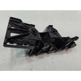 2018-2020 VOLKSWAGEN ATLAS REAR BUMPER RIGHT PASSENGER SIDE BRACKET OEM