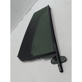 2018-2025 VOLKSWAGEN ATLAS Rear Passenger Side Door Fixed Window Vent Glass OEM