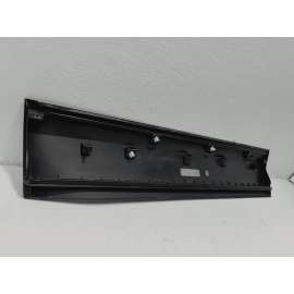 2018 - 2025 VOLKSWAGEN ATLAS FRONT RIGHT PASSENGER SIDE DOOR LOWER MOLDING OEM