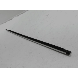 18-2025 VOLKSWAGEN ATLAS FRONT RIGHT PASSENGER SIDE DOOR WINDOW BELT MOLDING OEM