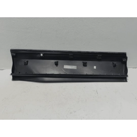 VOLKSWAGEN ATLAS REAR LEFT DRIVER SIDE DOOR LOWER MOLDING 2018 - 2025 OEM VOLKSWAGEN ATLAS REAR LEFT DRIVER SIDE DOOR LOWER MOLDING 2018 - 2025 OEM