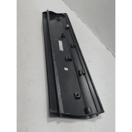VOLKSWAGEN ATLAS REAR LEFT DRIVER SIDE DOOR LOWER MOLDING 2018 - 2025 OEM VOLKSWAGEN ATLAS REAR LEFT DRIVER SIDE DOOR LOWER MOLDING 2018 - 2025 OEM