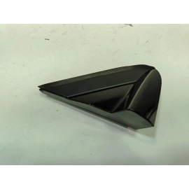 2020 - 2022 HONDA PILOT FRONT RIGHT PASSENGER SIDE FENDER CORNER MOLDING OEM 2020 - 2022 HONDA PILOT FRONT RIGHT PASSENGER SIDE FENDER CORNER MOLDING OEM