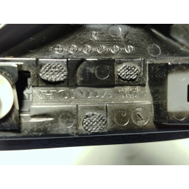 2020 - 2022 HONDA PILOT FRONT RIGHT PASSENGER SIDE FENDER CORNER MOLDING OEM 2020 - 2022 HONDA PILOT FRONT RIGHT PASSENGER SIDE FENDER CORNER MOLDING OEM