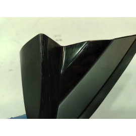 2020 - 2022 HONDA PILOT FRONT RIGHT PASSENGER SIDE FENDER CORNER MOLDING OEM 2020 - 2022 HONDA PILOT FRONT RIGHT PASSENGER SIDE FENDER CORNER MOLDING OEM