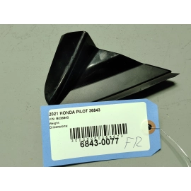 2020 - 2022 HONDA PILOT FRONT RIGHT PASSENGER SIDE FENDER CORNER MOLDING OEM 2020 - 2022 HONDA PILOT FRONT RIGHT PASSENGER SIDE FENDER CORNER MOLDING OEM