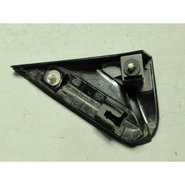 2020 - 2022 HONDA PILOT FRONT RIGHT PASSENGER SIDE FENDER CORNER MOLDING OEM 2020 - 2022 HONDA PILOT FRONT RIGHT PASSENGER SIDE FENDER CORNER MOLDING OEM