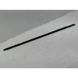 2018-2025 VOLKSWAGEN ATLAS REAR LEFT DRIVER SIDE DOOR WINDOW BELT MOLDING OEM 2018-2025 VOLKSWAGEN ATLAS REAR LEFT DRIVER SIDE DOOR WINDOW BELT MOLDING OEM