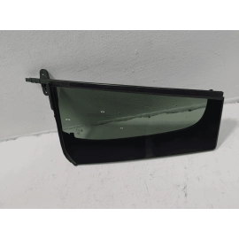 VOLKSWAGEN ATLAS REAR LEFT DRIVER SIDE DOOR FIXED WINDOW GLASS OEM 2018 - 2025 VOLKSWAGEN ATLAS REAR LEFT DRIVER SIDE DOOR FIXED WINDOW GLASS OEM 2018 - 2025