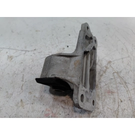 2018-2024 TOYOTA CAMRY FWD 2.5L TRANSMISSION DRIVER SIDE MOUNT BRACKET OEM 2018-2024 TOYOTA CAMRY FWD 2.5L TRANSMISSION DRIVER SIDE MOUNT BRACKET OEM