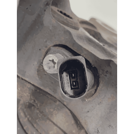 VOLKSWAGEN ATLAS FWD FRONT DRIVER SIDE SUSPENSION SPINDLE KNUCKLE 2018-2023 OEM