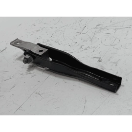 VOLKSWAGEN ATLAS ENGINE SUSPENSION FORWARD SUPPORT MOUNT BRACKET 2018 - 2025 OEM VOLKSWAGEN ATLAS ENGINE SUSPENSION FORWARD SUPPORT MOUNT BRACKET 2018 - 2025 OEM