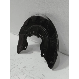 2018-2025 VOLKSWAGEN ATLAS FRONT PASSENGER SUSPENSION SPLASH SHIELD OEM